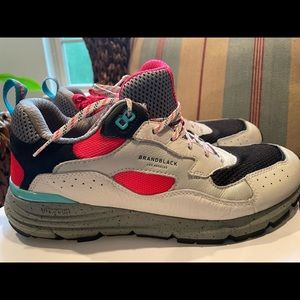 Leather and mesh sneakers